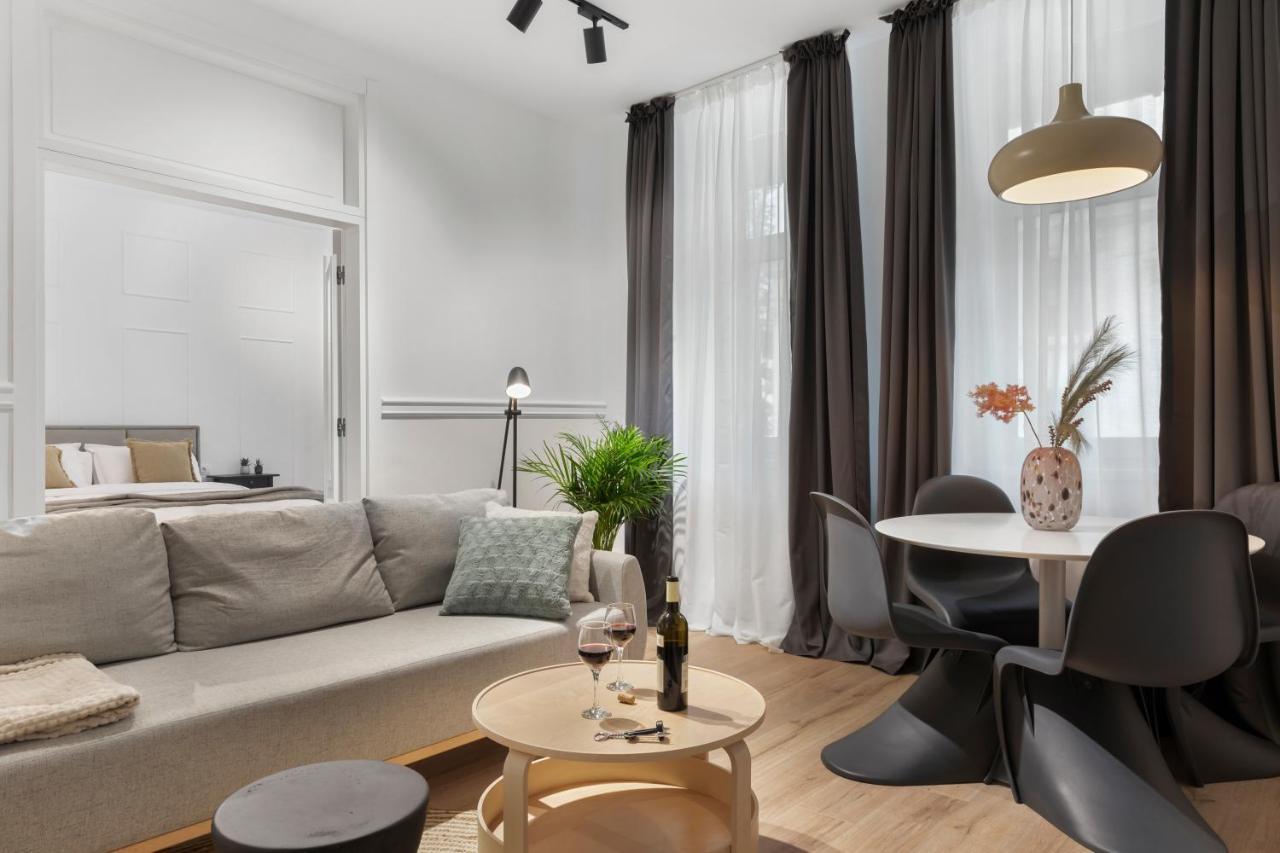 Vd Boutique Apartments No 2 Bucarest Esterno foto